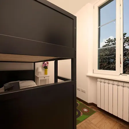 Sleeps 4 Διαμέρισμα Germignaga