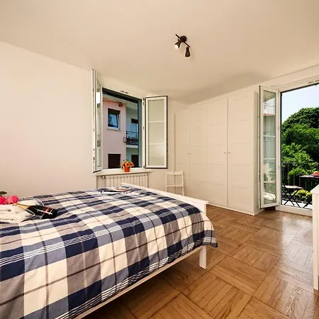 Διαμέρισμα Sleeps 4